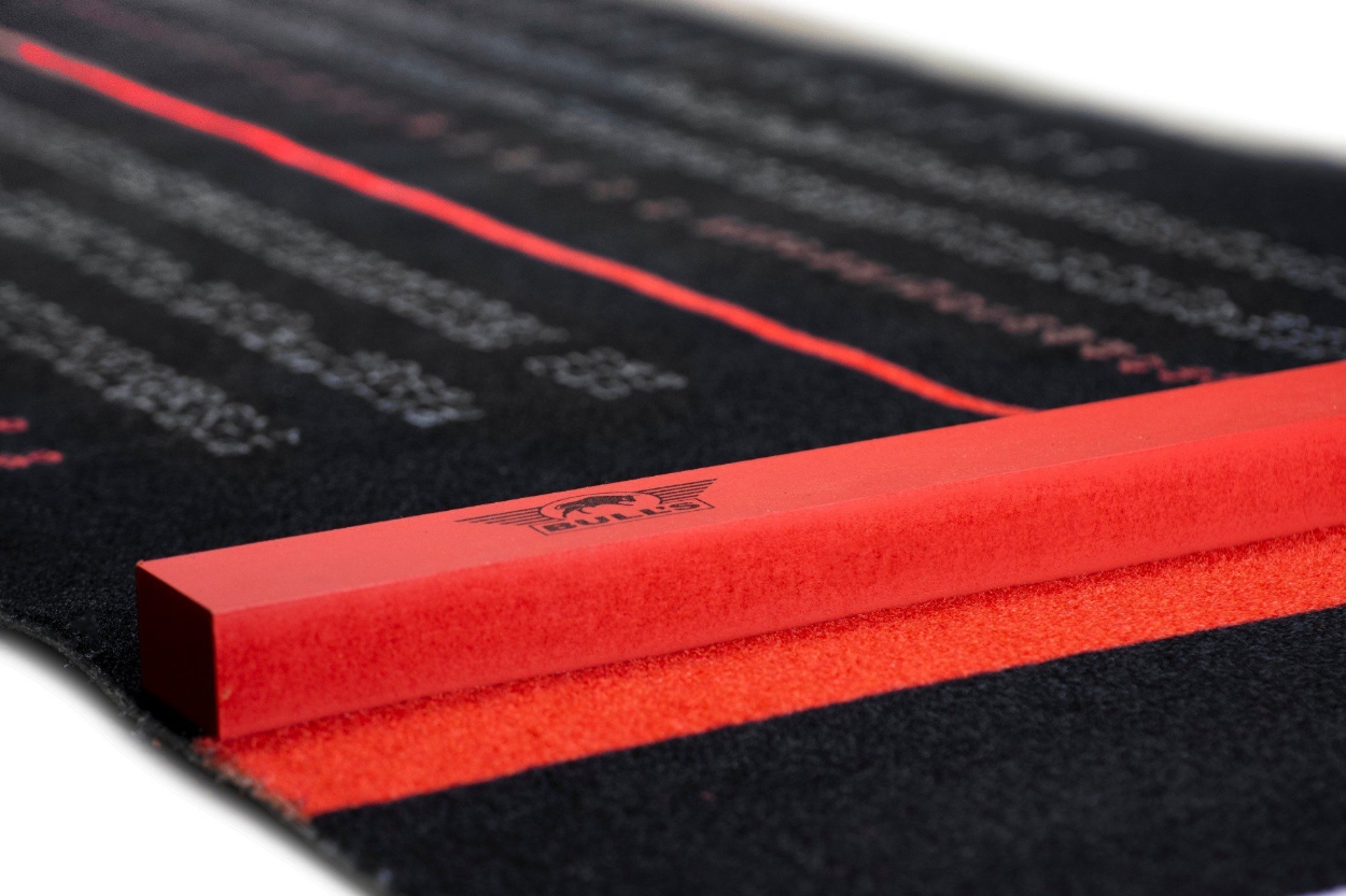Picture of BULL'S CARPET DART MAT + OCHE  FINISH 300 X 60 CM 